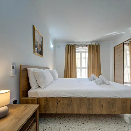 Authentic Maltese 3br With Terrace In By 360 Estates