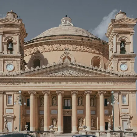 Апартаменты Authentic Maltese 3br With Terrace In By 360 Estates